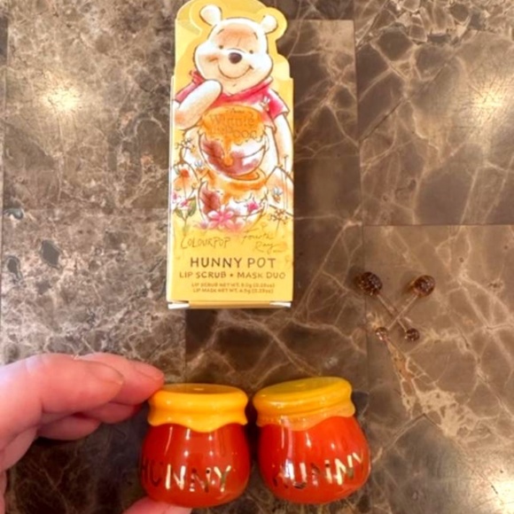 Colourpop Makeup Colourpop Winnie The Pooh Hunny Pot Lip Scrub Mask